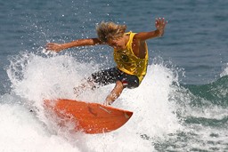 [Pequeños Embajadores del Surf 2010]